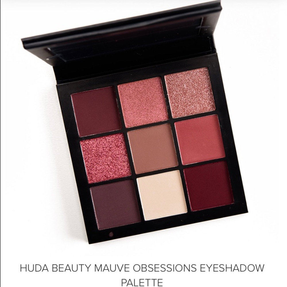 Huda Beauty Mauve Obsessions